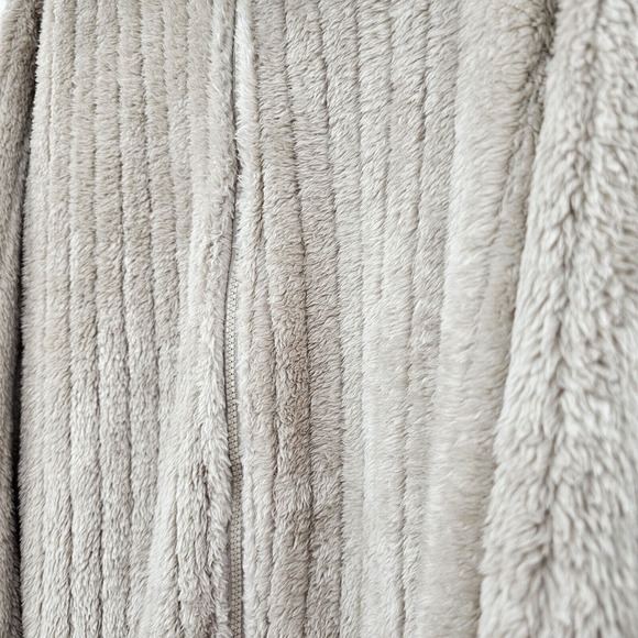 Unbranded Womens Medium Jacket Cream Fuzzy Soft Full Zip Teddy Mock Neck - Picture 4 of 10